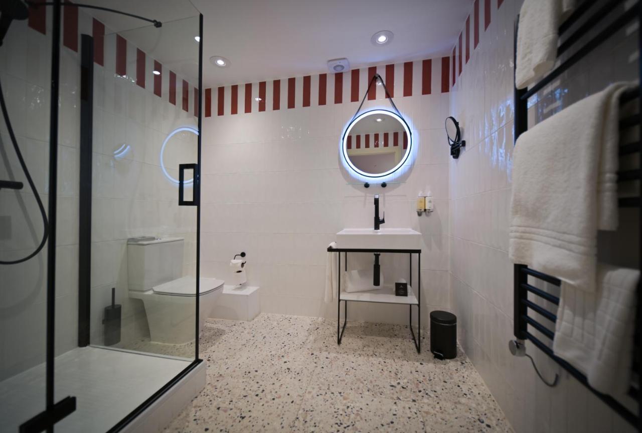The Relais Cooden Beach And Spa Bexhill-on-Sea Esterno foto