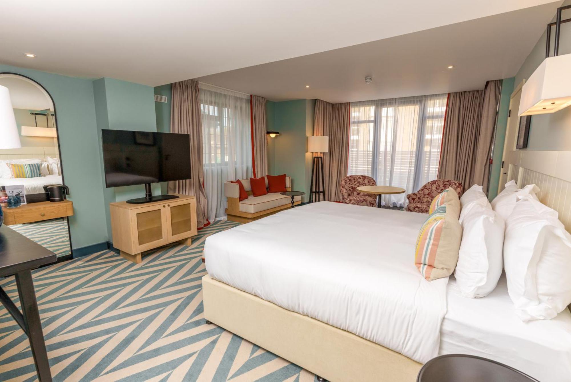 The Relais Cooden Beach And Spa Bexhill-on-Sea Esterno foto