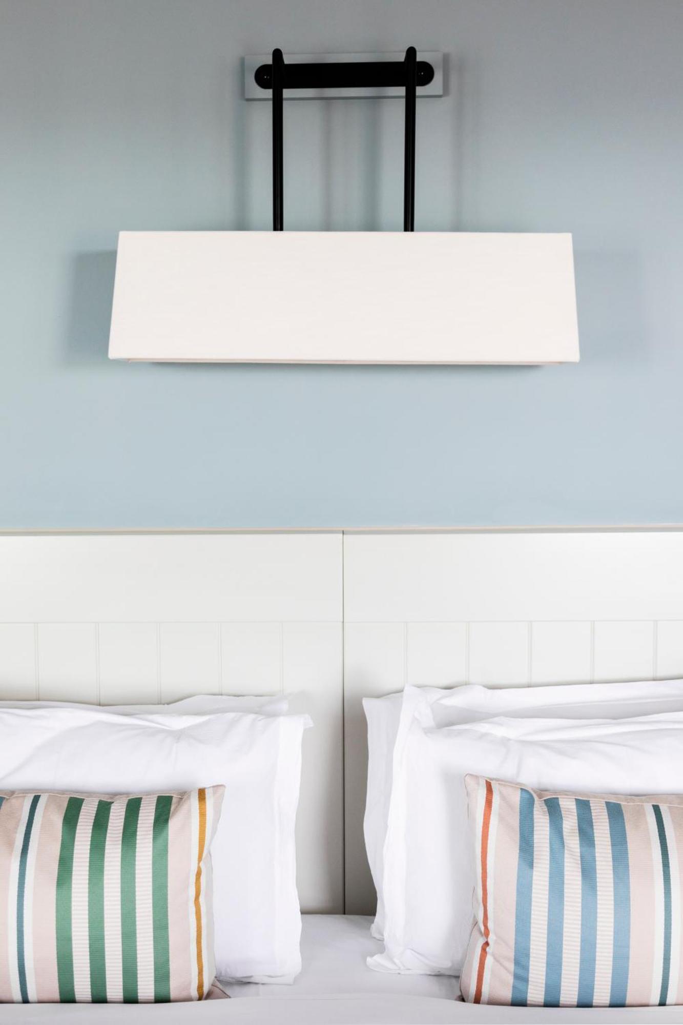 The Relais Cooden Beach And Spa Bexhill-on-Sea Esterno foto