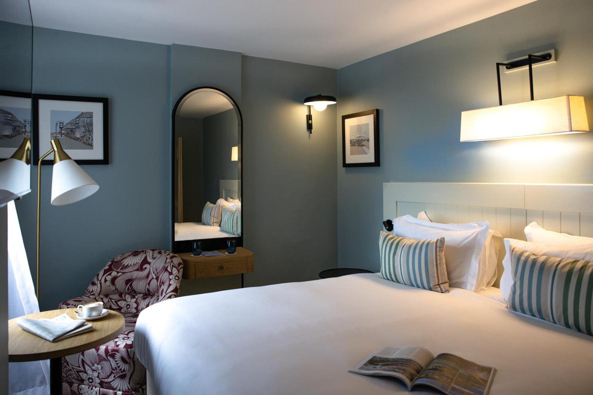 The Relais Cooden Beach And Spa Bexhill-on-Sea Esterno foto